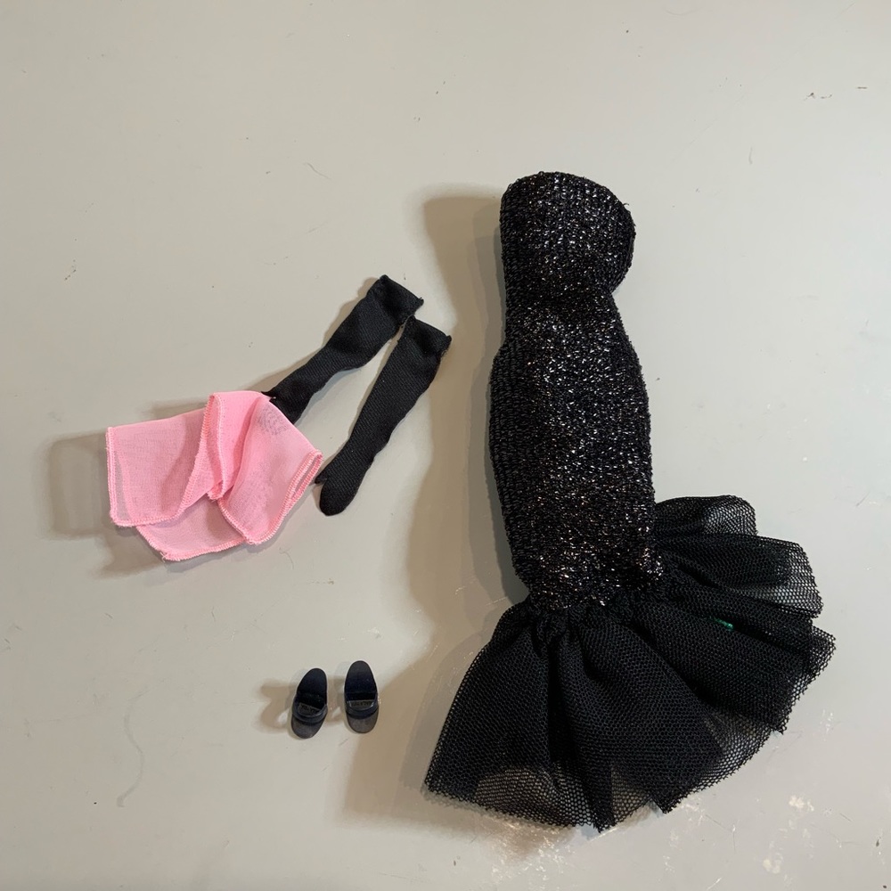 Solo in the spotlight Barbie, vintage REPRODUCTION OUTFIT ONLY